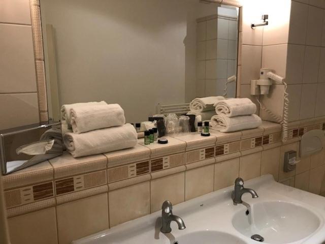 Hotel Pavla Pöstyén Kültér fotó