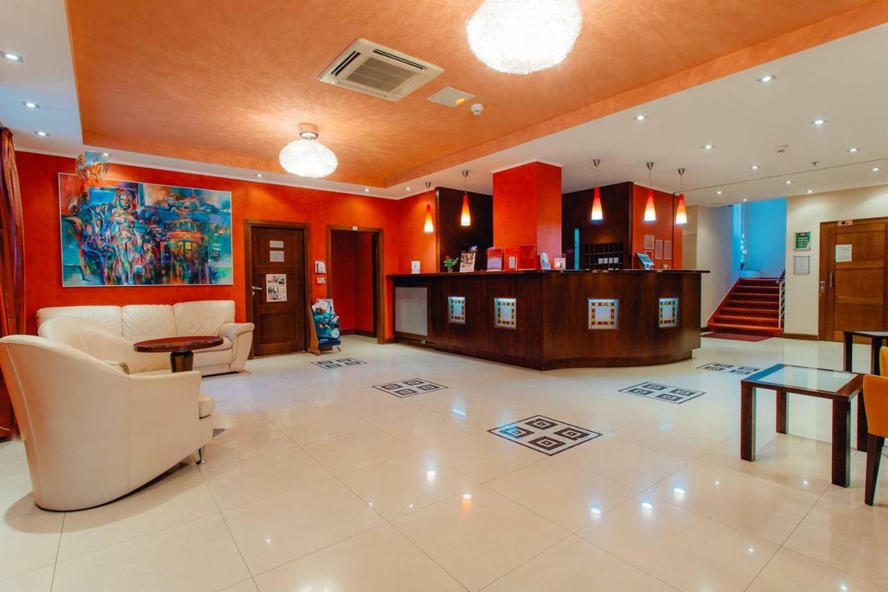 Hotel Pavla Pöstyén Kültér fotó